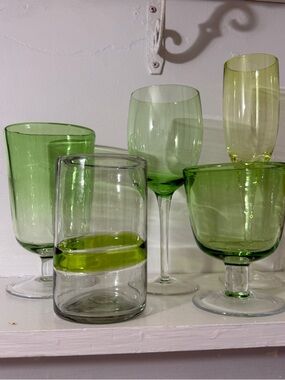 Green Glassware Set - Elegant Home Dining Glasses